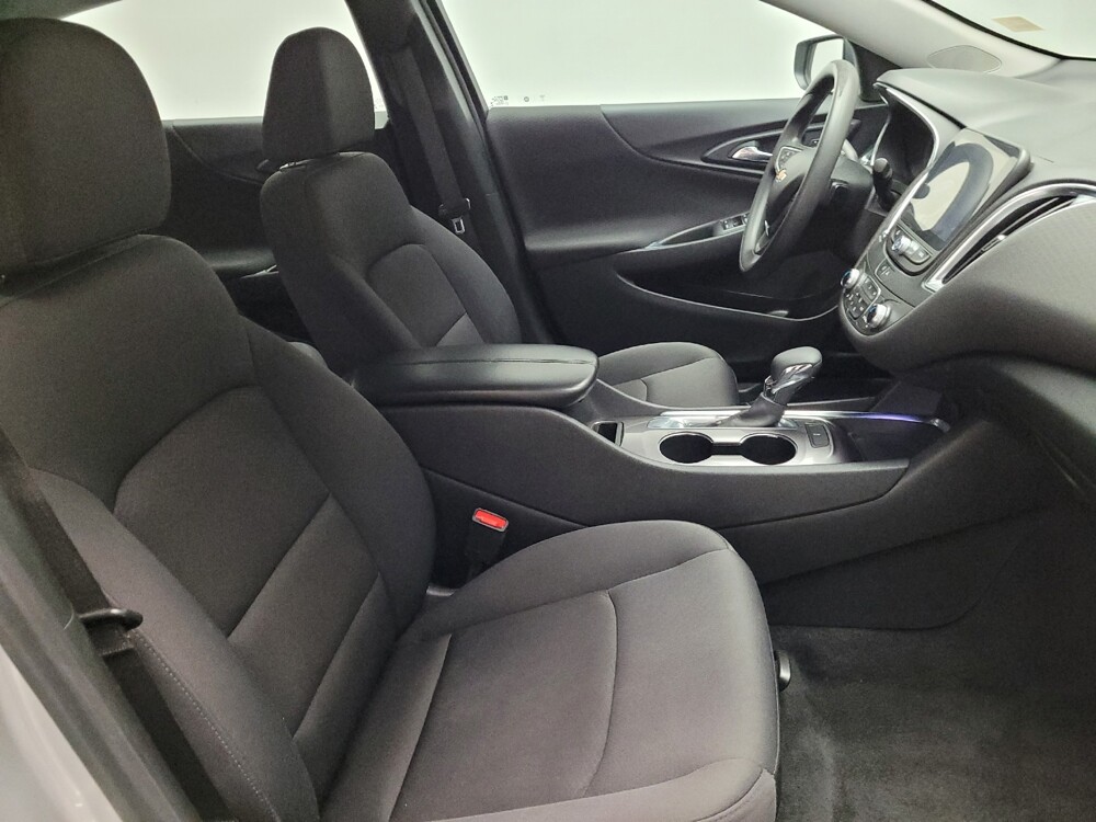 2021 Chevrolet Malibu in Downey, CA 90241 - 18142503 21