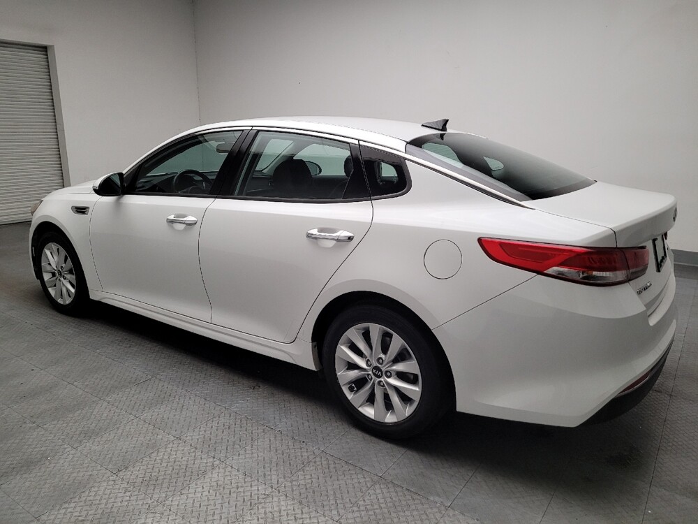2016 Kia Optima in Downey, CA 90241 - 18142506 3