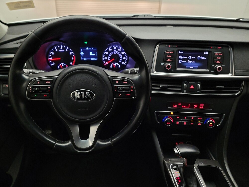 2016 Kia Optima in Downey, CA 90241 - 18142506 22