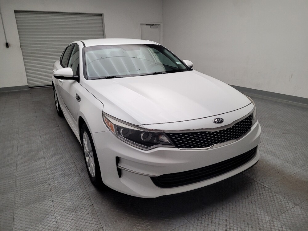 2016 Kia Optima in Downey, CA 90241 - 18142506 14