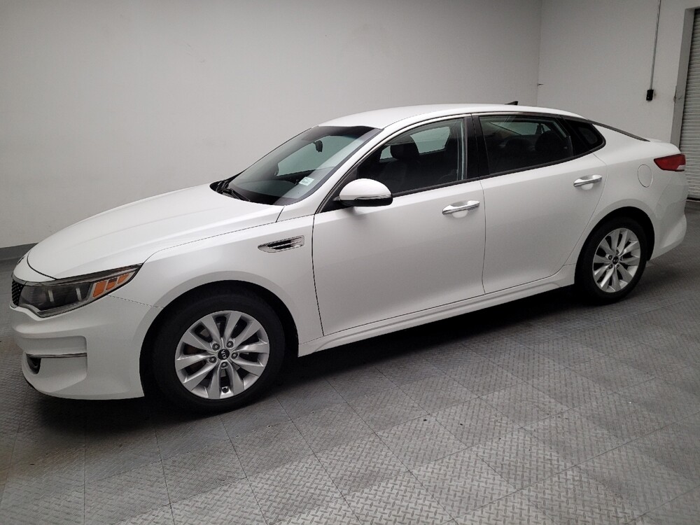 2016 Kia Optima in Downey, CA 90241 - 18142506 2