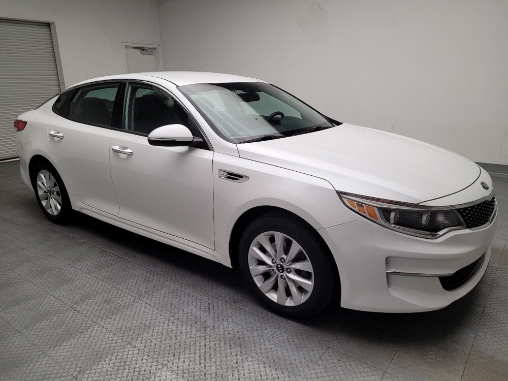 2016 Kia Optima in Downey, CA 90241 - 18142506 11