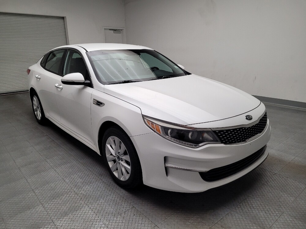 2016 Kia Optima in Downey, CA 90241 - 18142506 13
