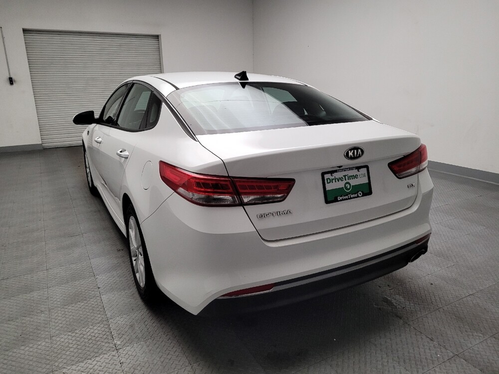 2016 Kia Optima in Downey, CA 90241 - 18142506 6