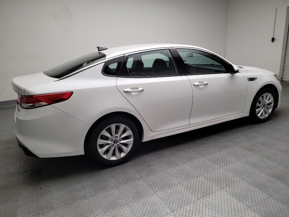 2016 Kia Optima in Downey, CA 90241 - 18142506 10