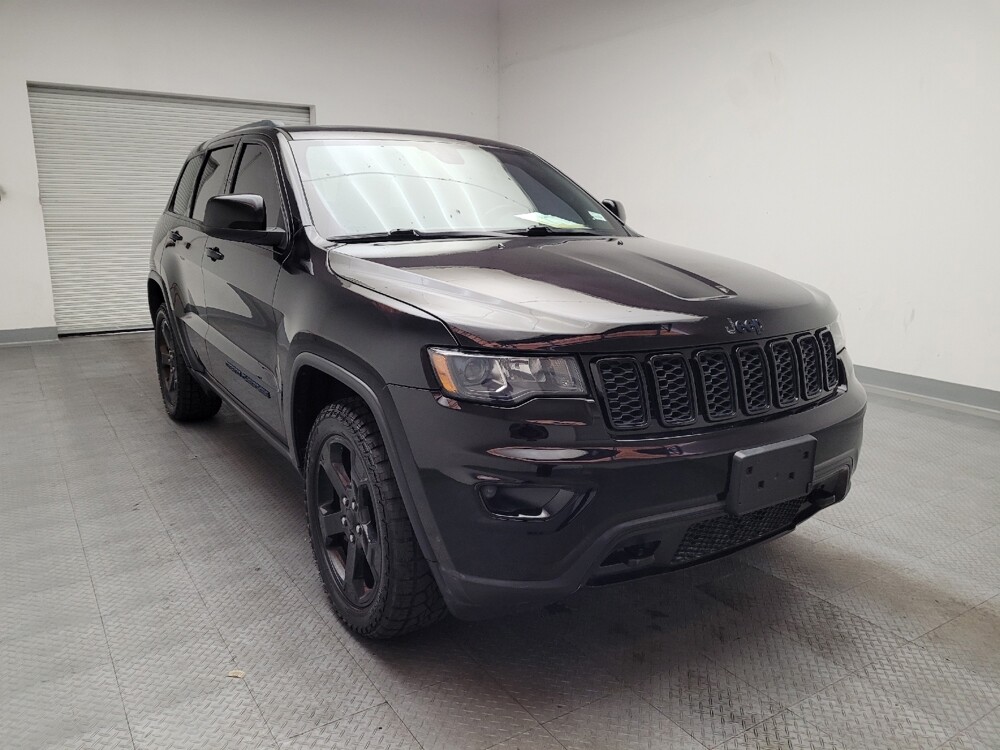 2018 Jeep Grand Cherokee in Fresno, CA 93726 - 18142510 13