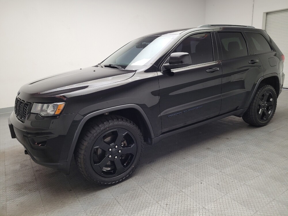 2018 Jeep Grand Cherokee in Fresno, CA 93726 - 18142510 2