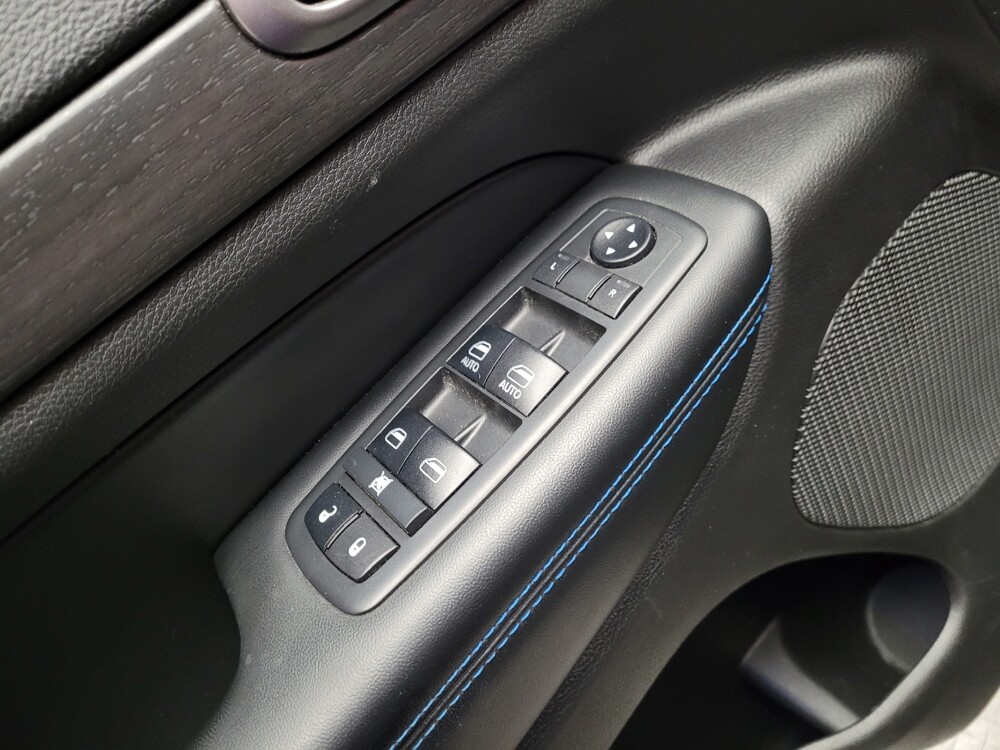 2018 Jeep Grand Cherokee in Fresno, CA 93726 - 18142510 27