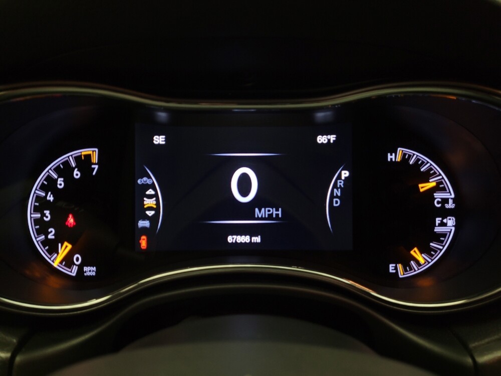 2018 Jeep Grand Cherokee in Fresno, CA 93726 - 18142510 23