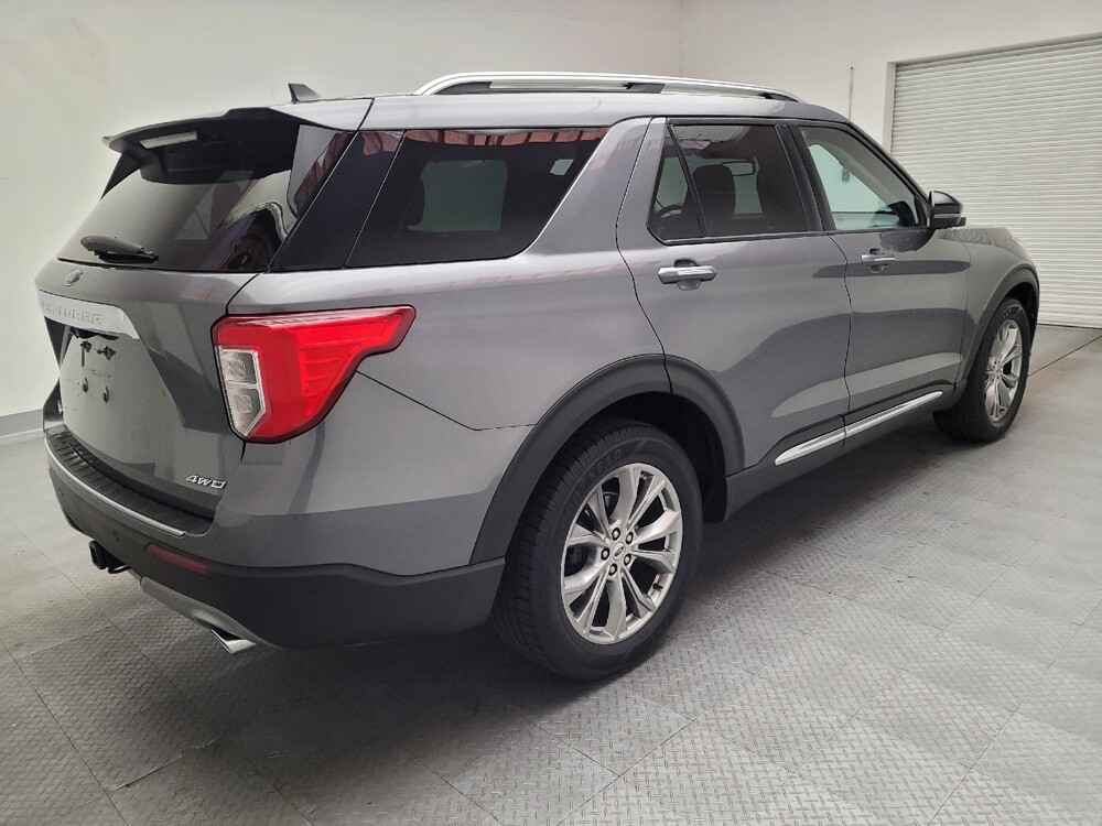 2021 Ford Explorer in Fresno, CA 93726 - 18142511 9