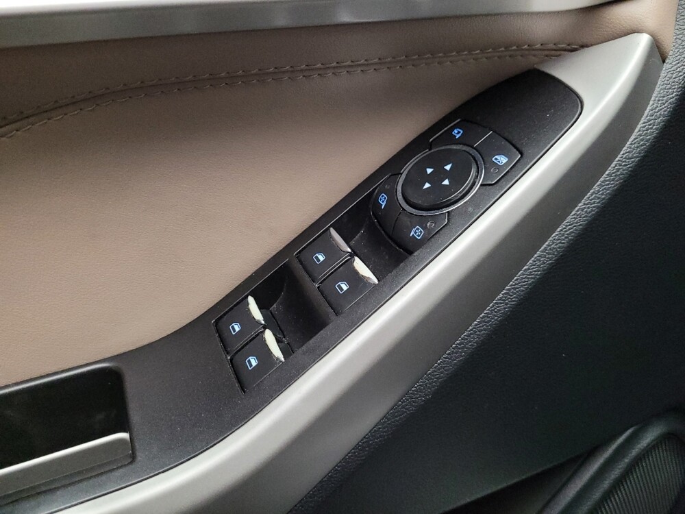 2021 Ford Explorer in Fresno, CA 93726 - 18142511 27