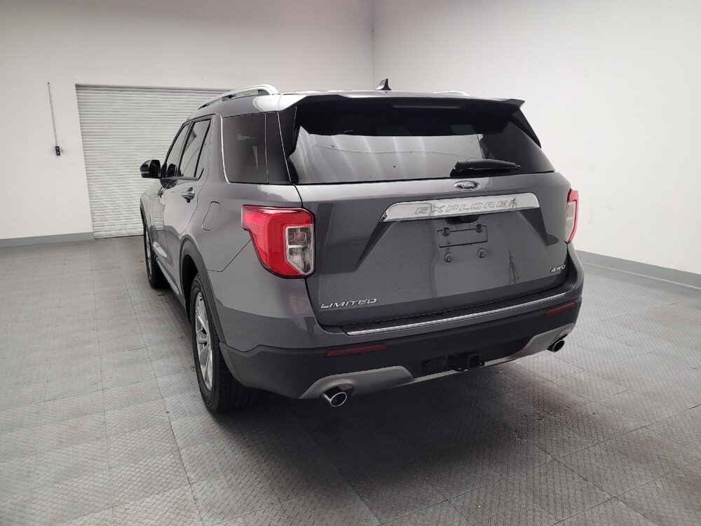 2021 Ford Explorer in Fresno, CA 93726 - 18142511 6
