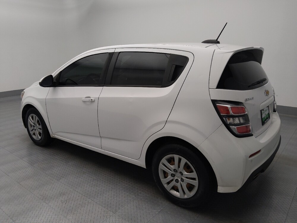 2020 Chevrolet Sonic in Topeka, KS 66611 - 18142516 3