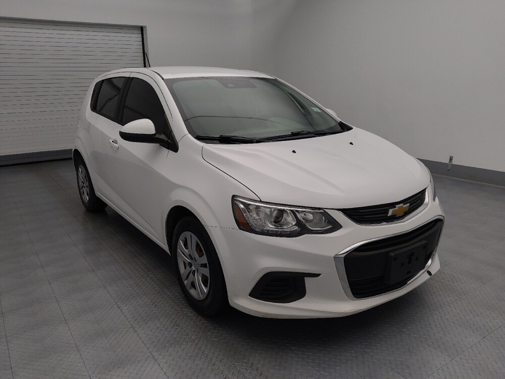 2020 Chevrolet Sonic in Topeka, KS 66611 - 18142516 13