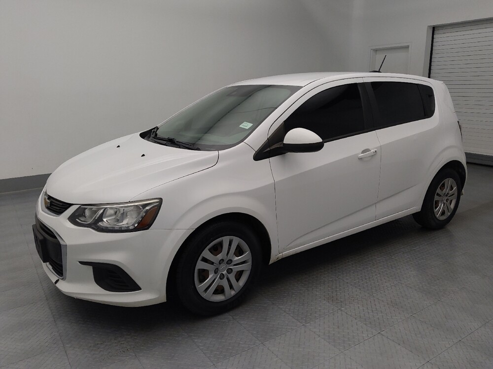 2020 Chevrolet Sonic in Topeka, KS 66611 - 18142516 2