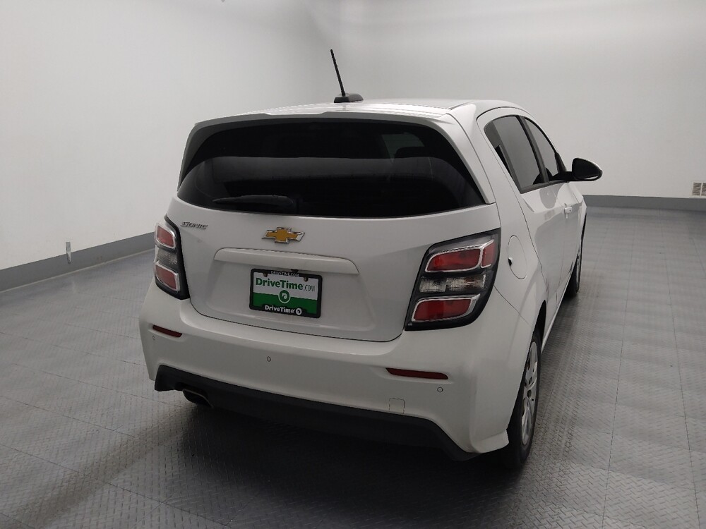 2020 Chevrolet Sonic in Topeka, KS 66611 - 18142516 7