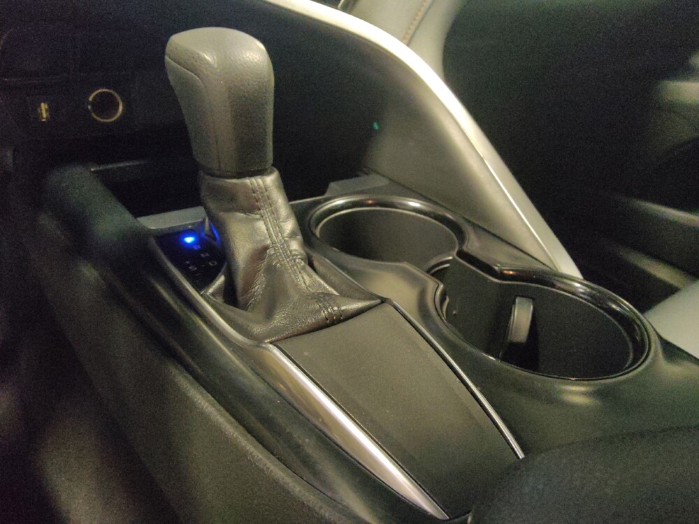 2019 Toyota Camry in Mesa, AZ 85210 - 18142521 26