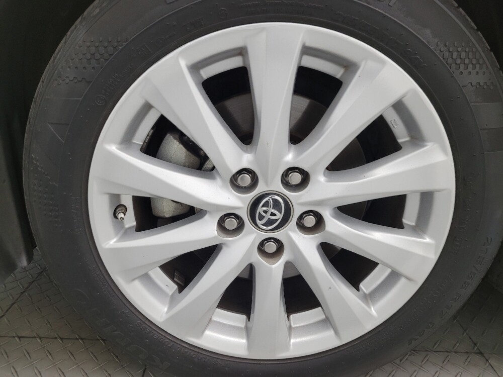 2019 Toyota Camry in Mesa, AZ 85210 - 18142521 31