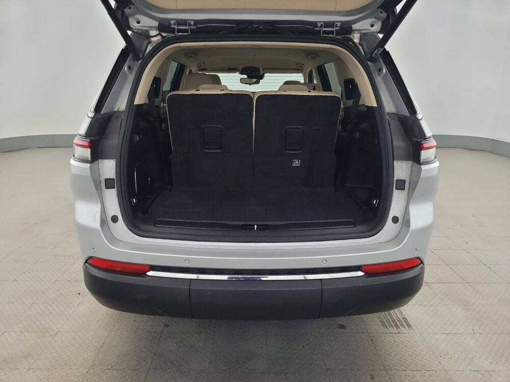 2021 Jeep Grand Cherokee L in New Castle, DE 19720 - 18142523 29