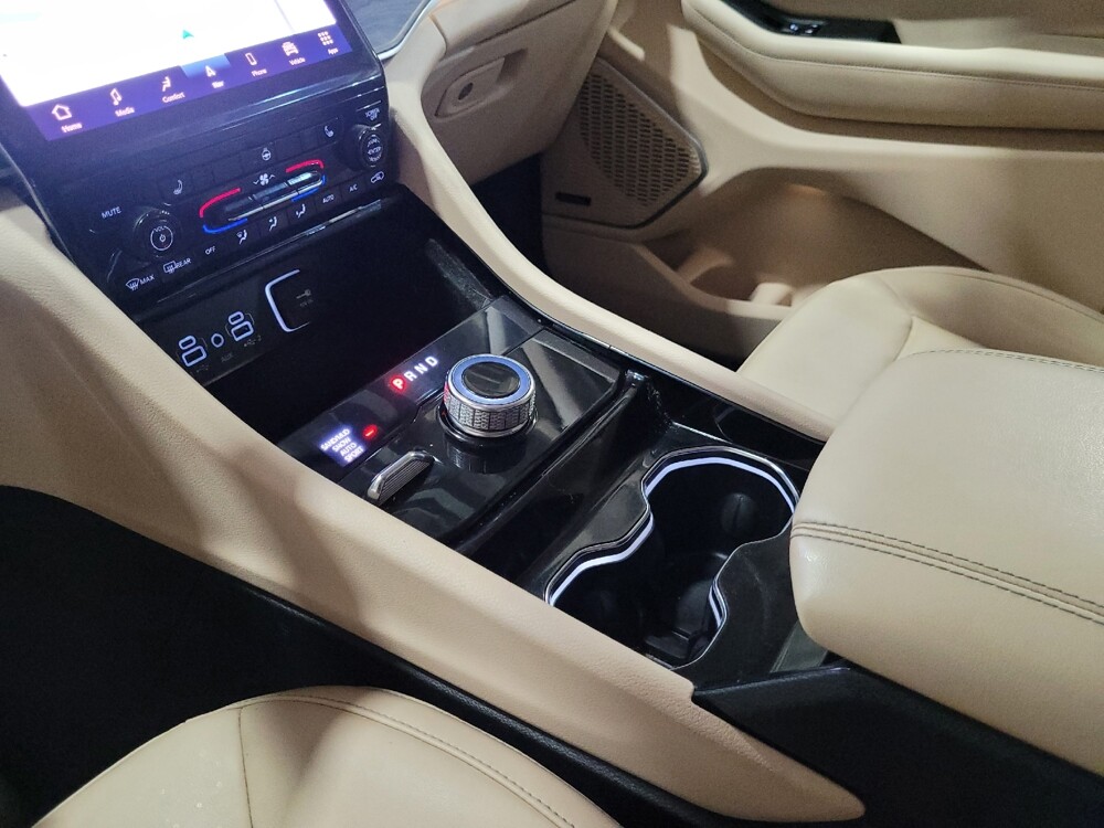 2021 Jeep Grand Cherokee L in New Castle, DE 19720 - 18142523 26