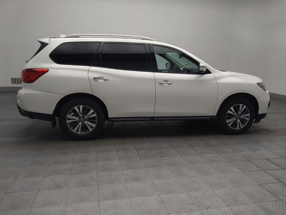 2019 Nissan Pathfinder in Knoxville, TN 37923 - 18142525 10