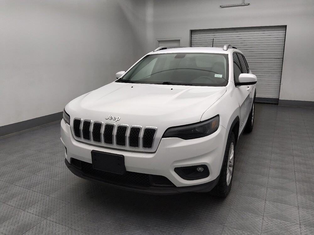 2019 Jeep Cherokee in Topeka, KS 66611 - 18142541 15