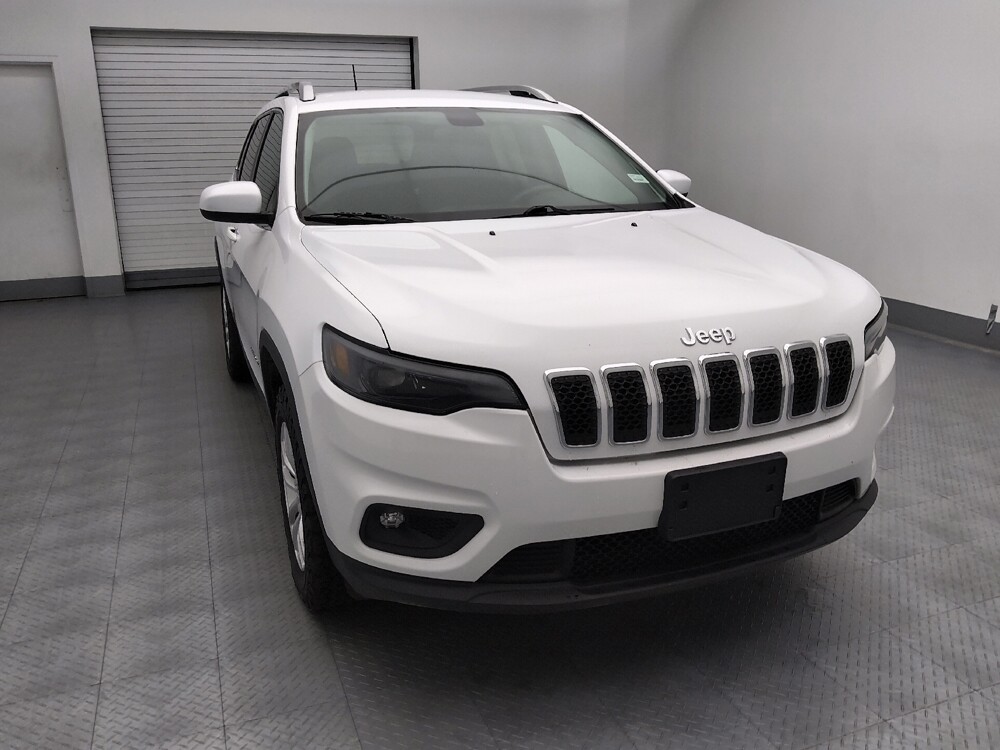 2019 Jeep Cherokee in Topeka, KS 66611 - 18142541 14