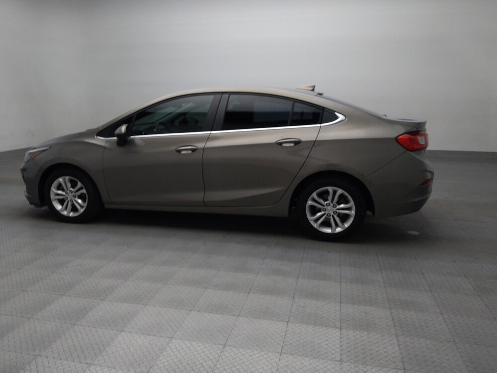 2019 Chevrolet Cruze in Tulsa, OK 74145 - 18142546 3