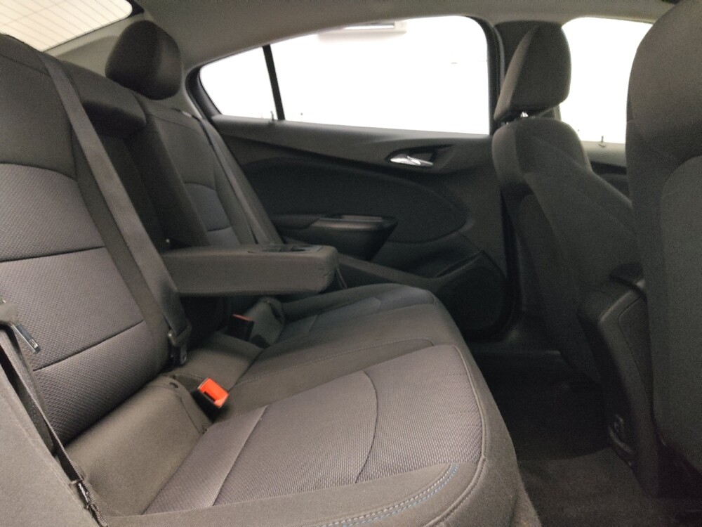 2019 Chevrolet Cruze in Tulsa, OK 74145 - 18142546 19
