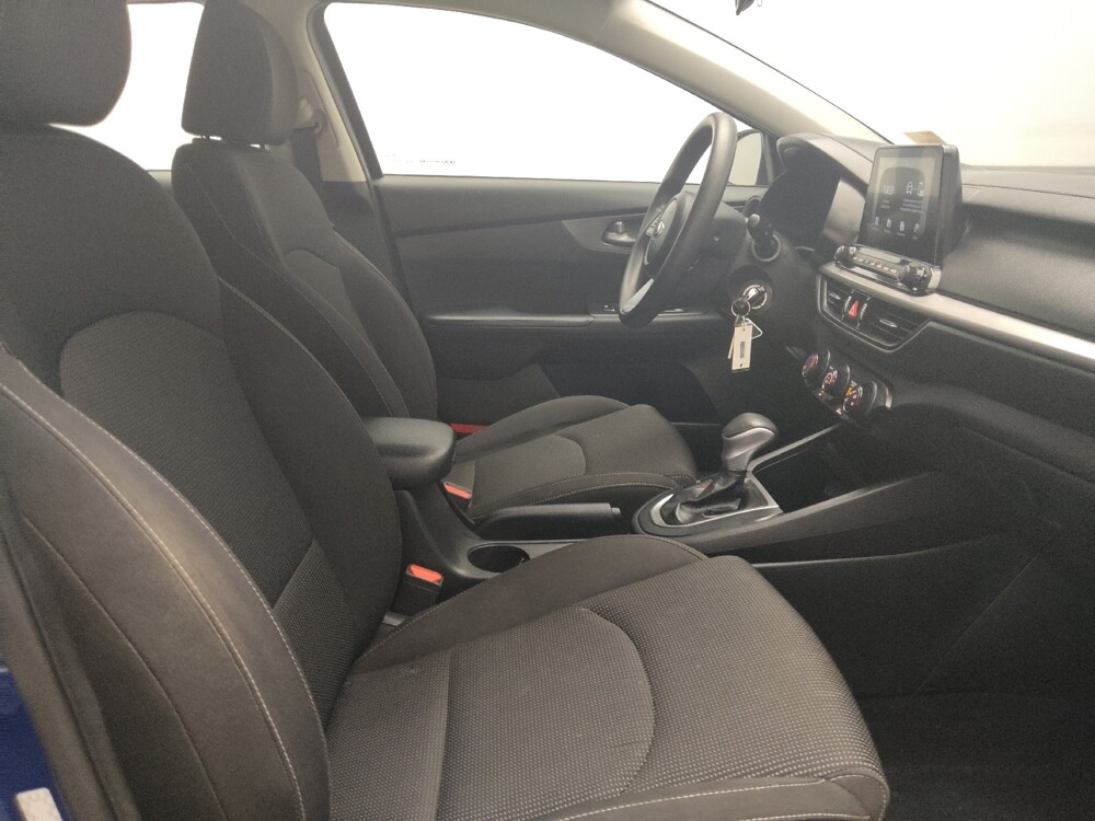 2020 Kia Forte in Plano, TX 75074 - 18142554 21