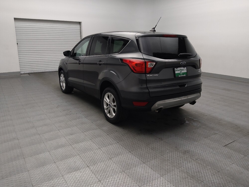 2019 Ford Escape in Oklahoma City, OK 73139 - 18142563 5
