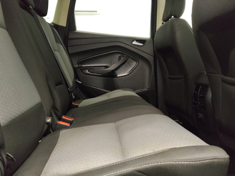 2019 Ford Escape in Oklahoma City, OK 73139 - 18142563 19