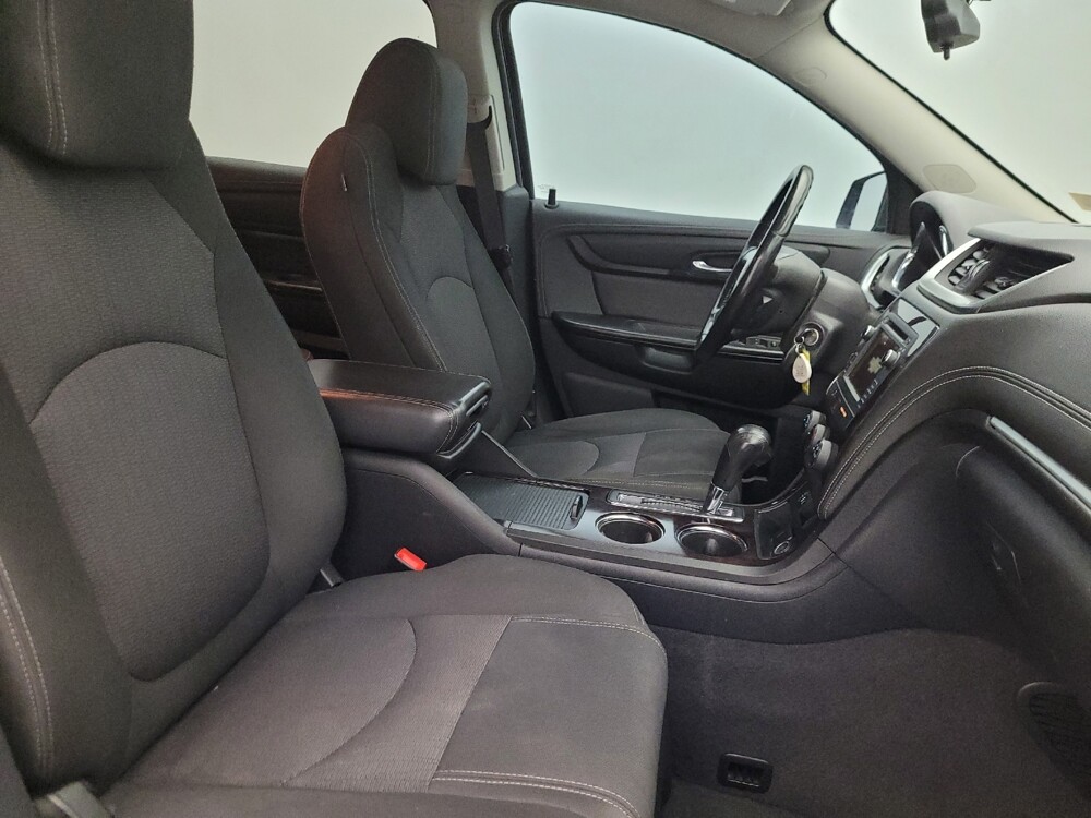 2017 Chevrolet Traverse in Mesa, AZ 85210 - 18142572 21