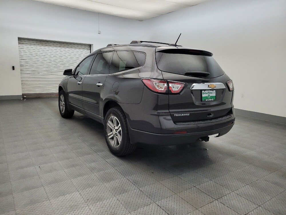 2017 Chevrolet Traverse in Mesa, AZ 85210 - 18142572 5