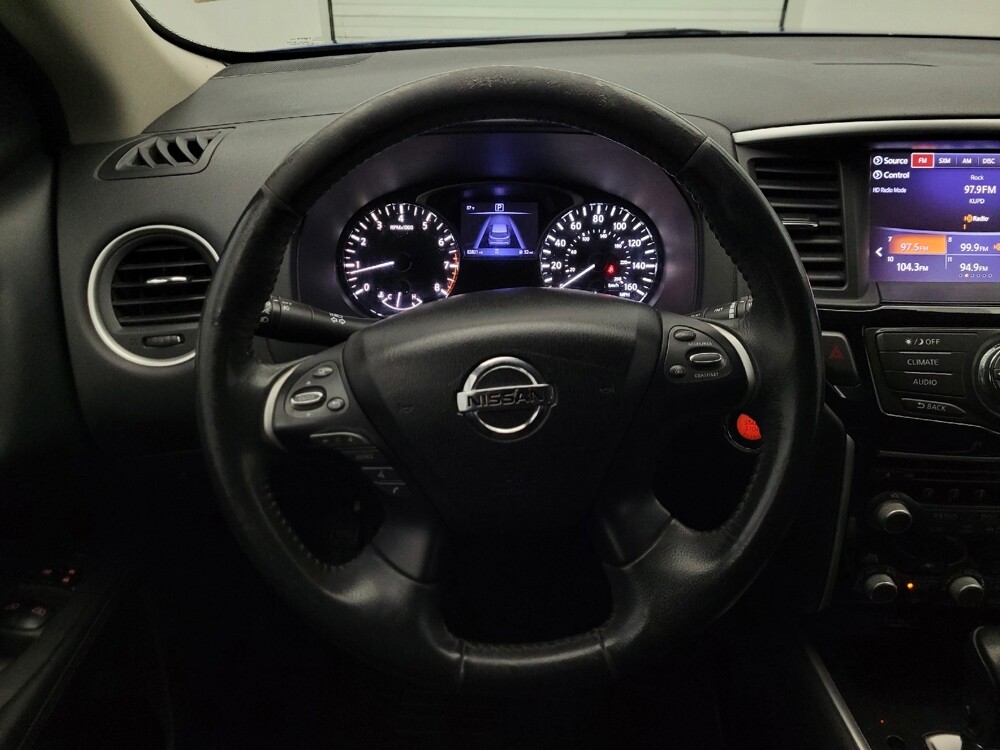 2018 Nissan Pathfinder in Mesa, AZ 85210 - 18142575 22