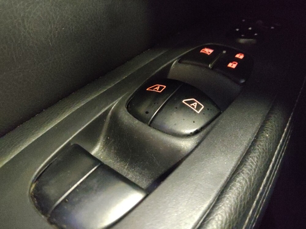 2018 Nissan Pathfinder in Mesa, AZ 85210 - 18142575 27