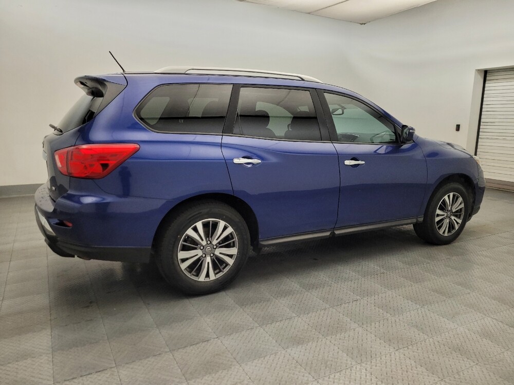 2018 Nissan Pathfinder in Mesa, AZ 85210 - 18142575 10