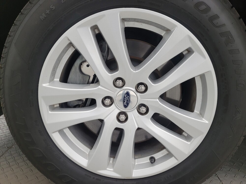 2018 Ford Explorer in Phoenix, AZ 85015 - 18142578 31