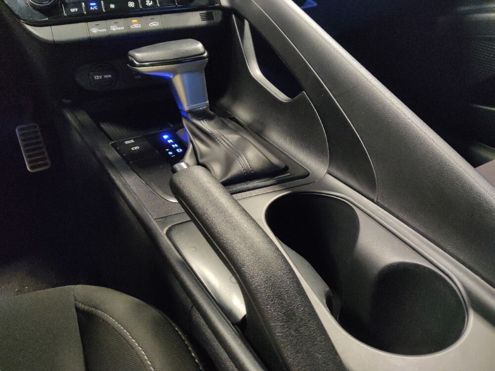 2025 Hyundai Elantra in Mesa, AZ 85210 - 18142580 26