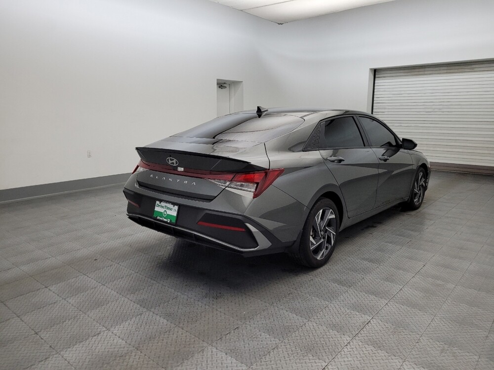 2025 Hyundai Elantra in Mesa, AZ 85210 - 18142580 9