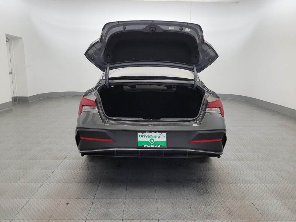 2025 Hyundai Elantra in Mesa, AZ 85210 - 18142580 29