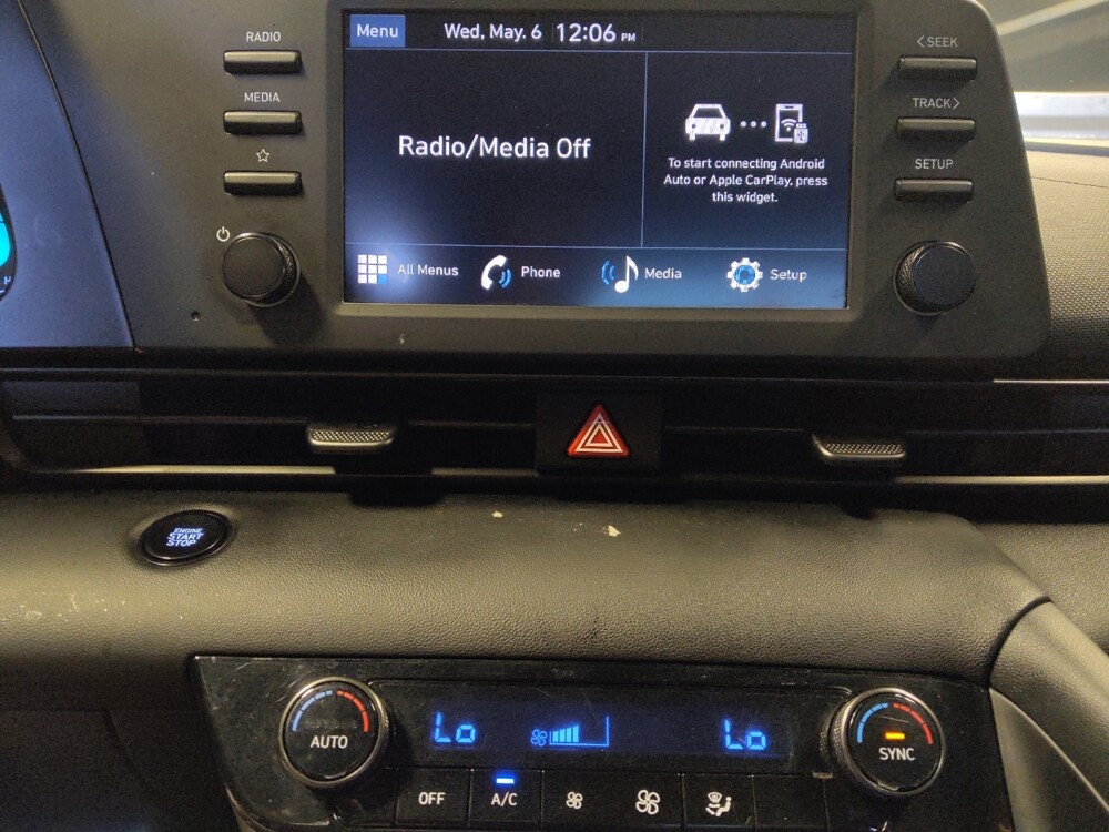 2025 Hyundai Elantra in Mesa, AZ 85210 - 18142580 25