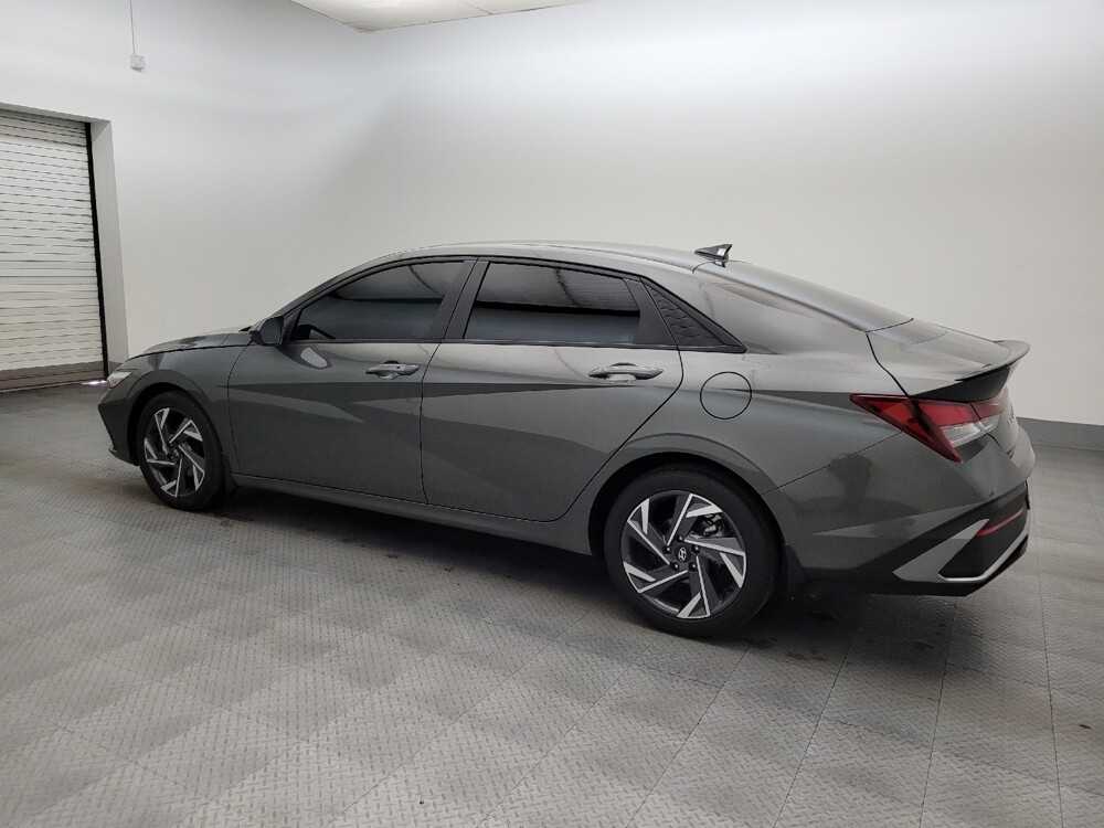 2025 Hyundai Elantra in Mesa, AZ 85210 - 18142580 3