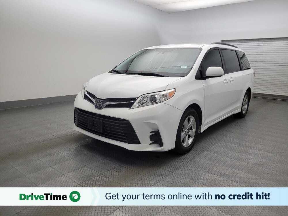 2018 Toyota Sienna in Phoenix, AZ 85015 - 18142582
