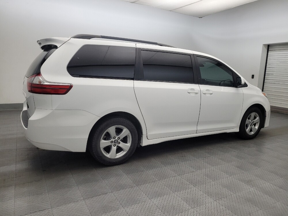 2018 Toyota Sienna in Phoenix, AZ 85015 - 18142582 10