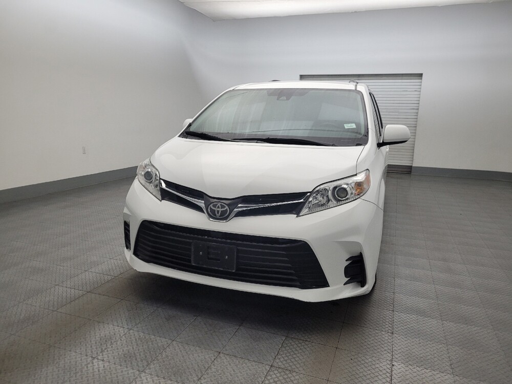 2018 Toyota Sienna in Phoenix, AZ 85015 - 18142582 15