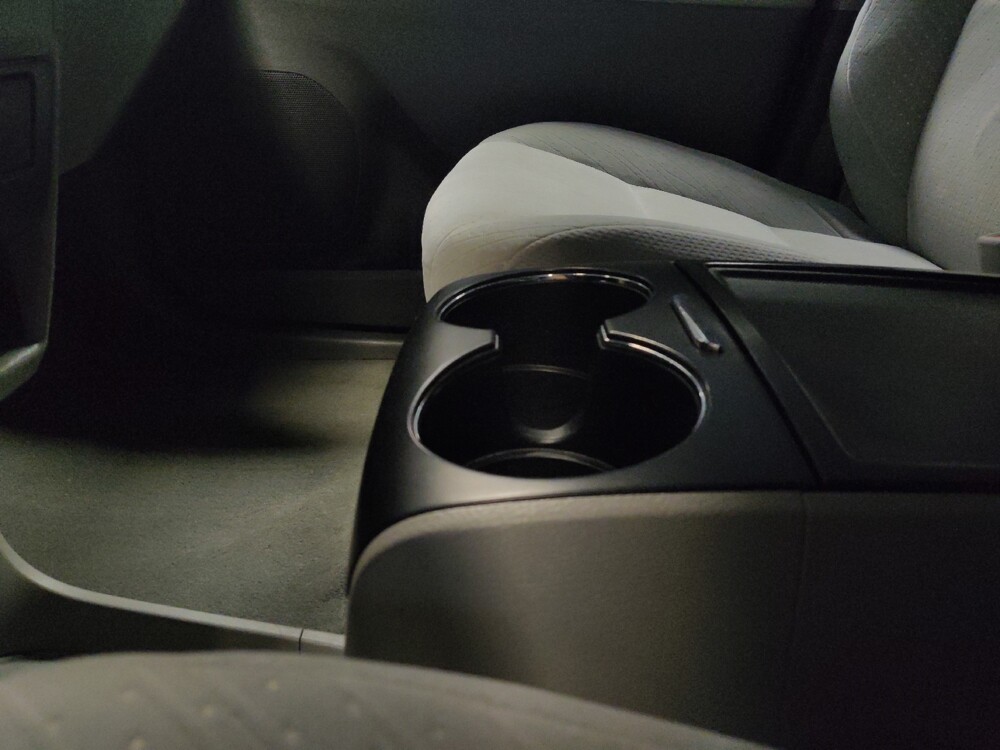2018 Toyota Sienna in Phoenix, AZ 85015 - 18142582 26