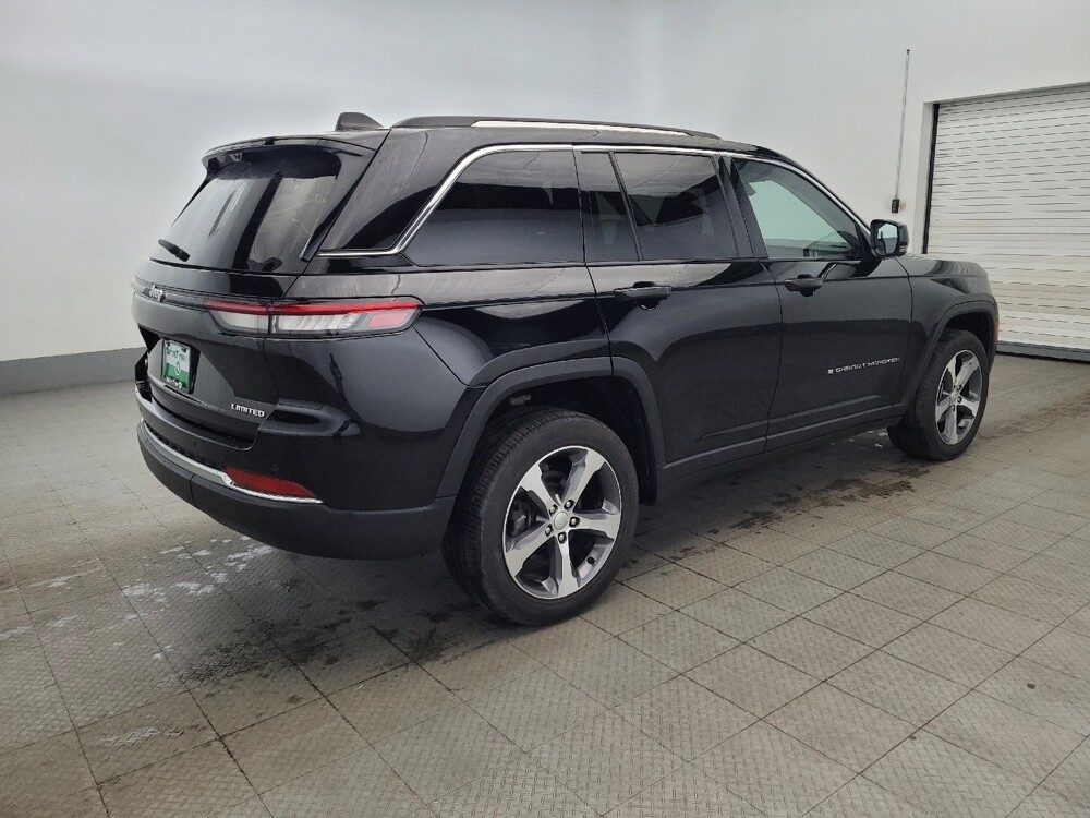 2023 Jeep Grand Cherokee in Williamstown, NJ 8094 - 18142589 10