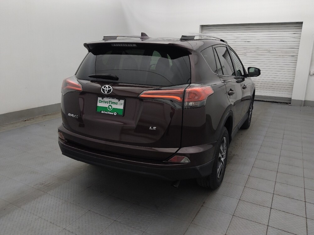 2018 Toyota RAV4 in Metairie, LA 70006 - 18142593 9