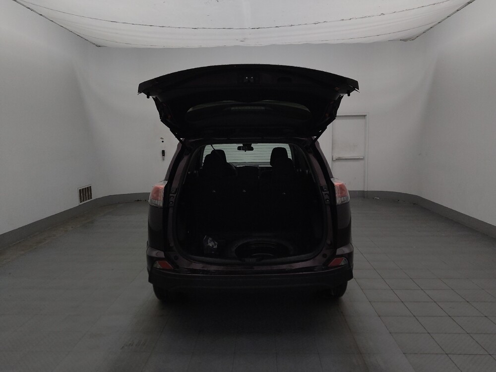 2018 Toyota RAV4 in Metairie, LA 70006 - 18142593 29